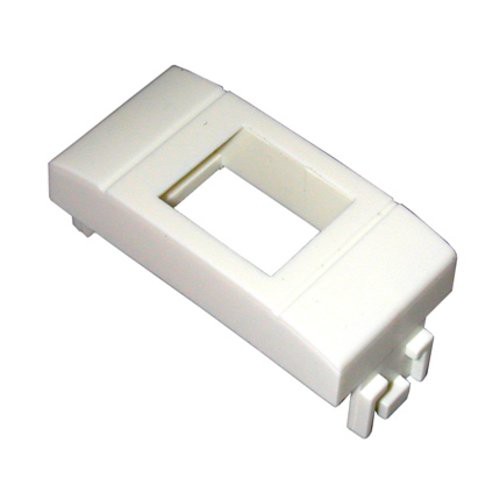 Image of ADATTATORE LINK PORTAFRUTTO TICINO LIVING LIGHT per adattare un inserto Jack RJ45 8 poli su una placca a muro075